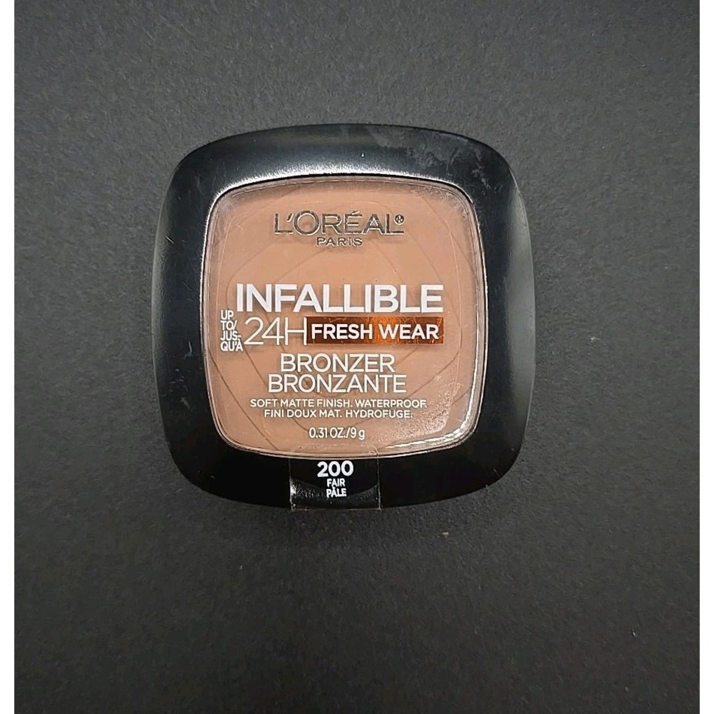 NEW L'Oreal Paris Infallible 24H Fresh Wear Bronzer 200 Fair Waterproof TALC